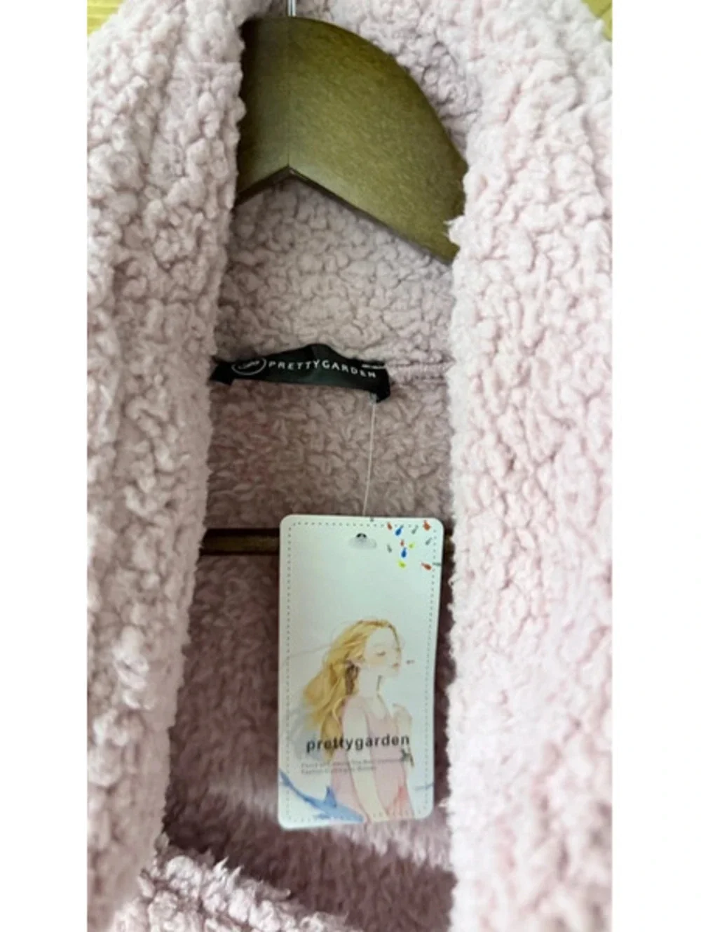 Pretty Garden Sherpa size xl light pink soft warm